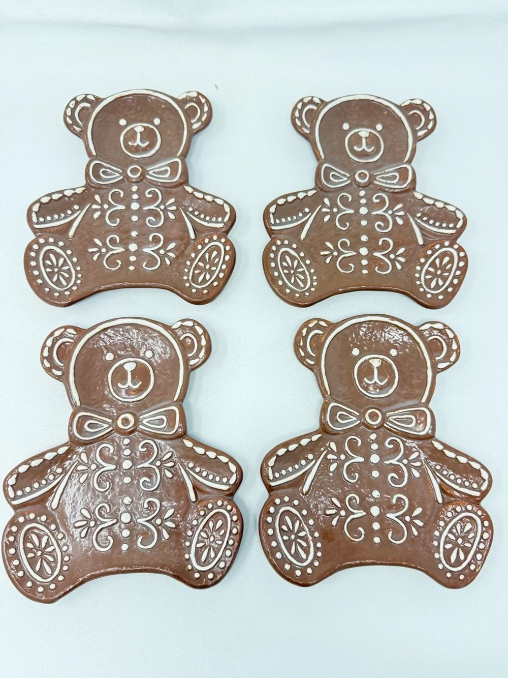 Pottery Barn Gingerbread Teddy Bear Stoneware Appetizer Plates – Set of 4 NEW